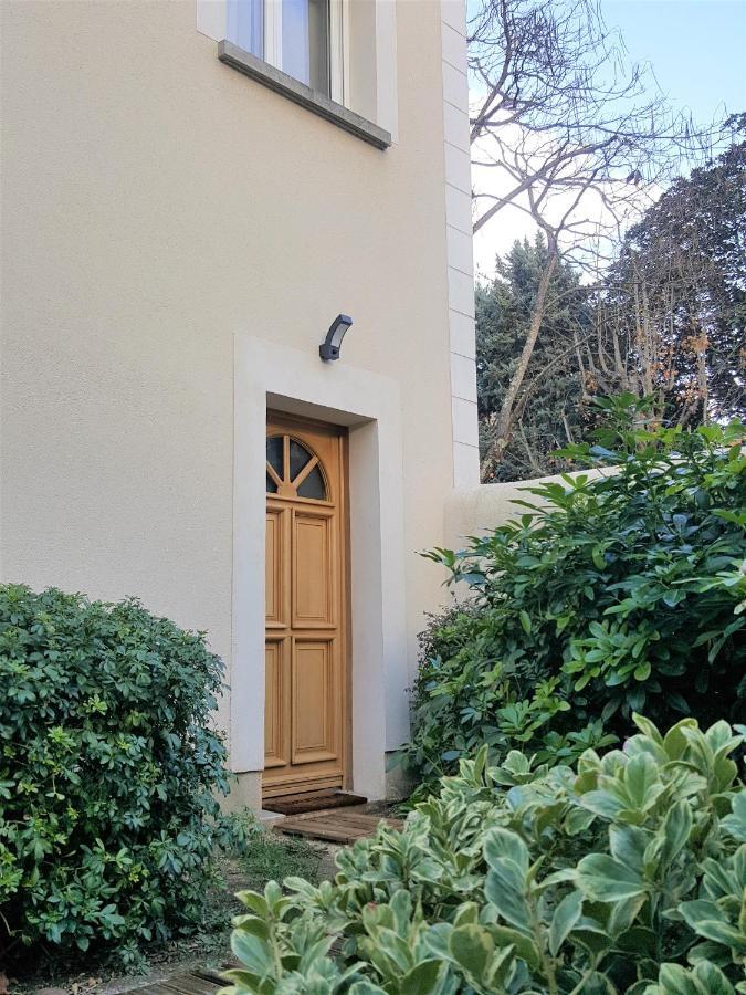 Guest House " Gite L'Atelier Du 6"- Calme - Jardin Tours Eksteriør billede